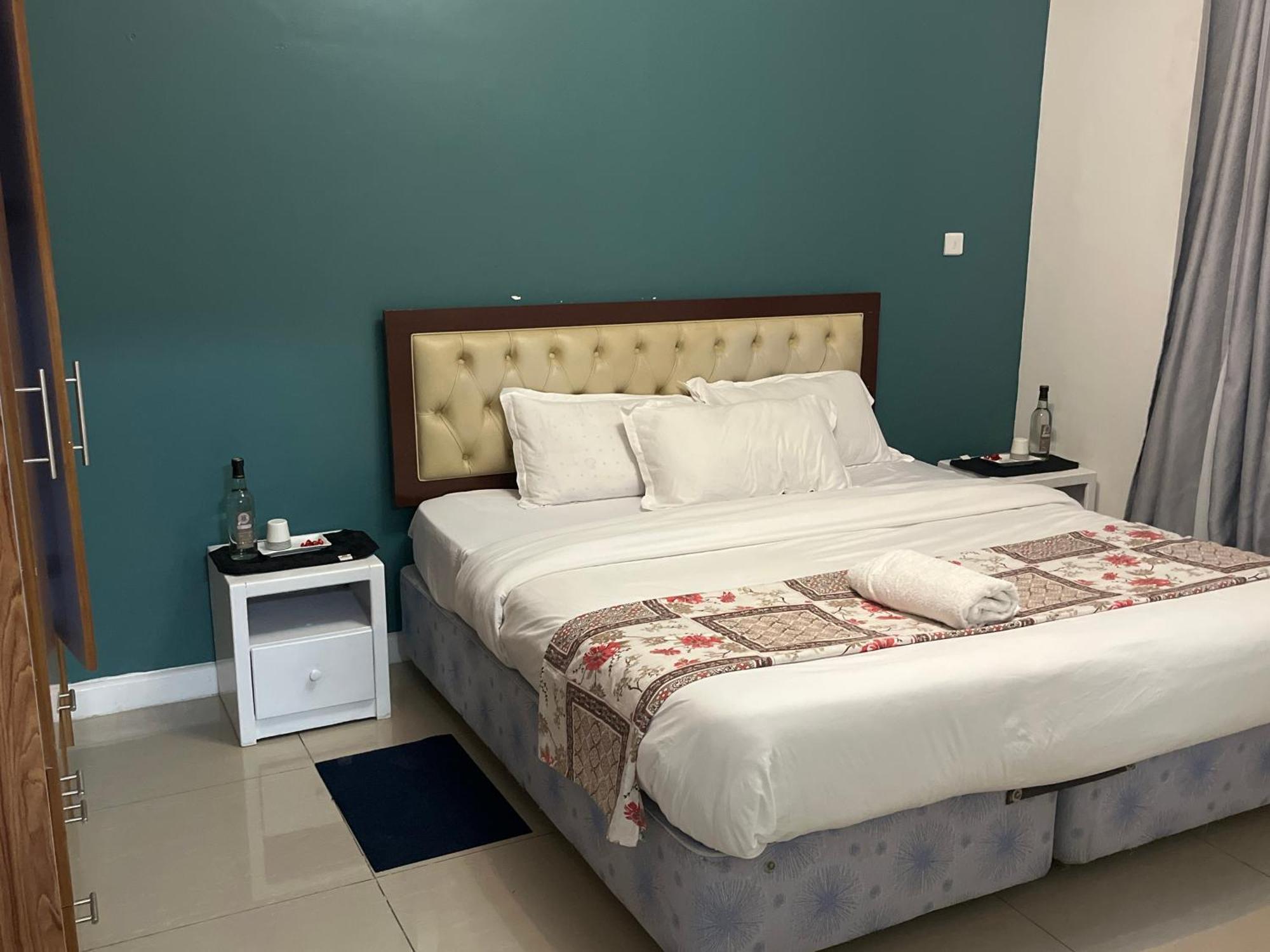 Tcr Residences At Kings Millennium- 3Bdrm Apts, All Ensuite, 7Km To Jki Airport, 7Km To Cbd Nairobi Exterior foto